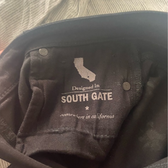 AG Adriano Farrah Skinny Ankle Leatherette Luscious Super Stretch Sateen EUC - Picture 8 of 9